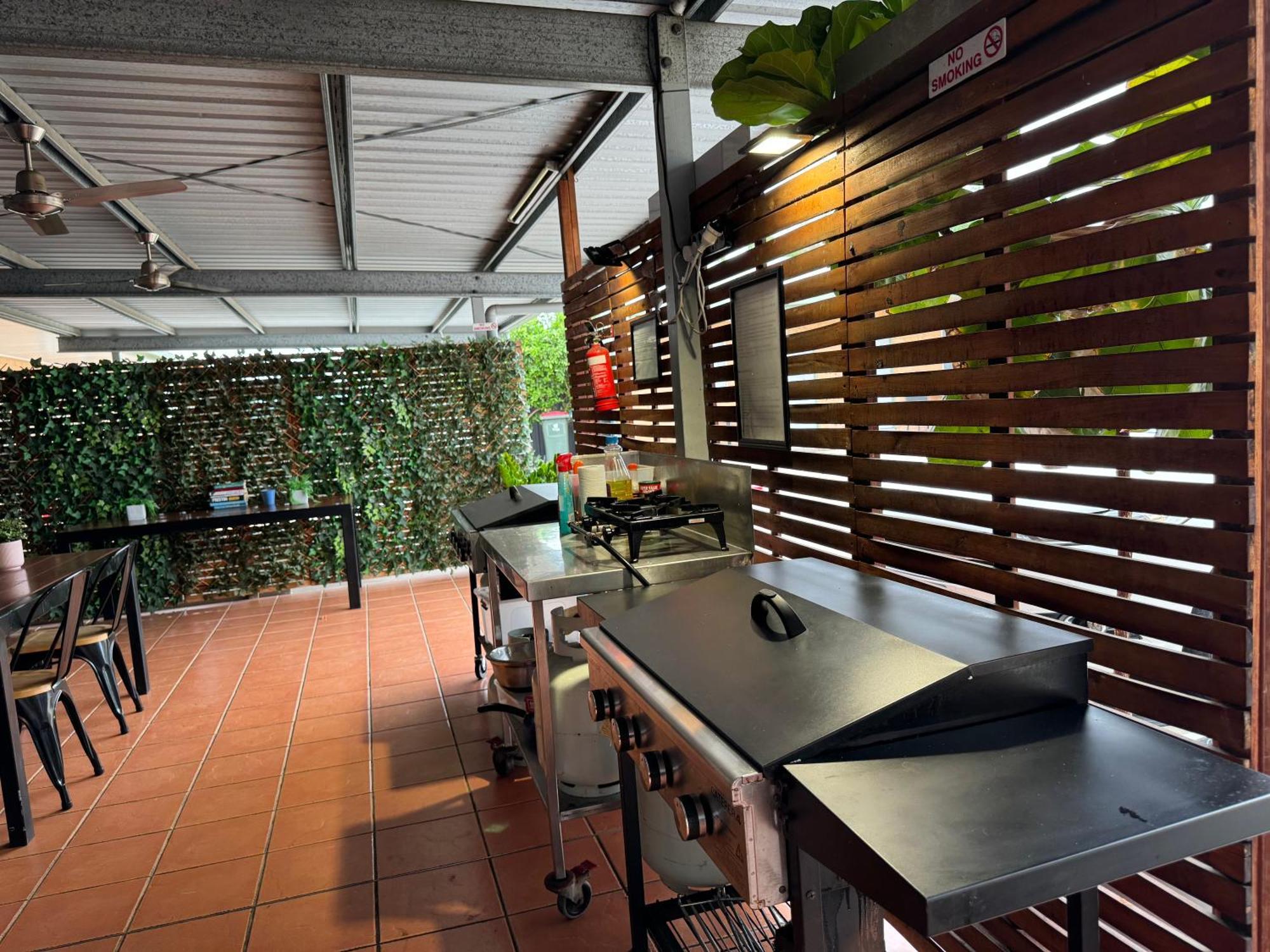 Raintree Motel Biloela Екстер'єр фото