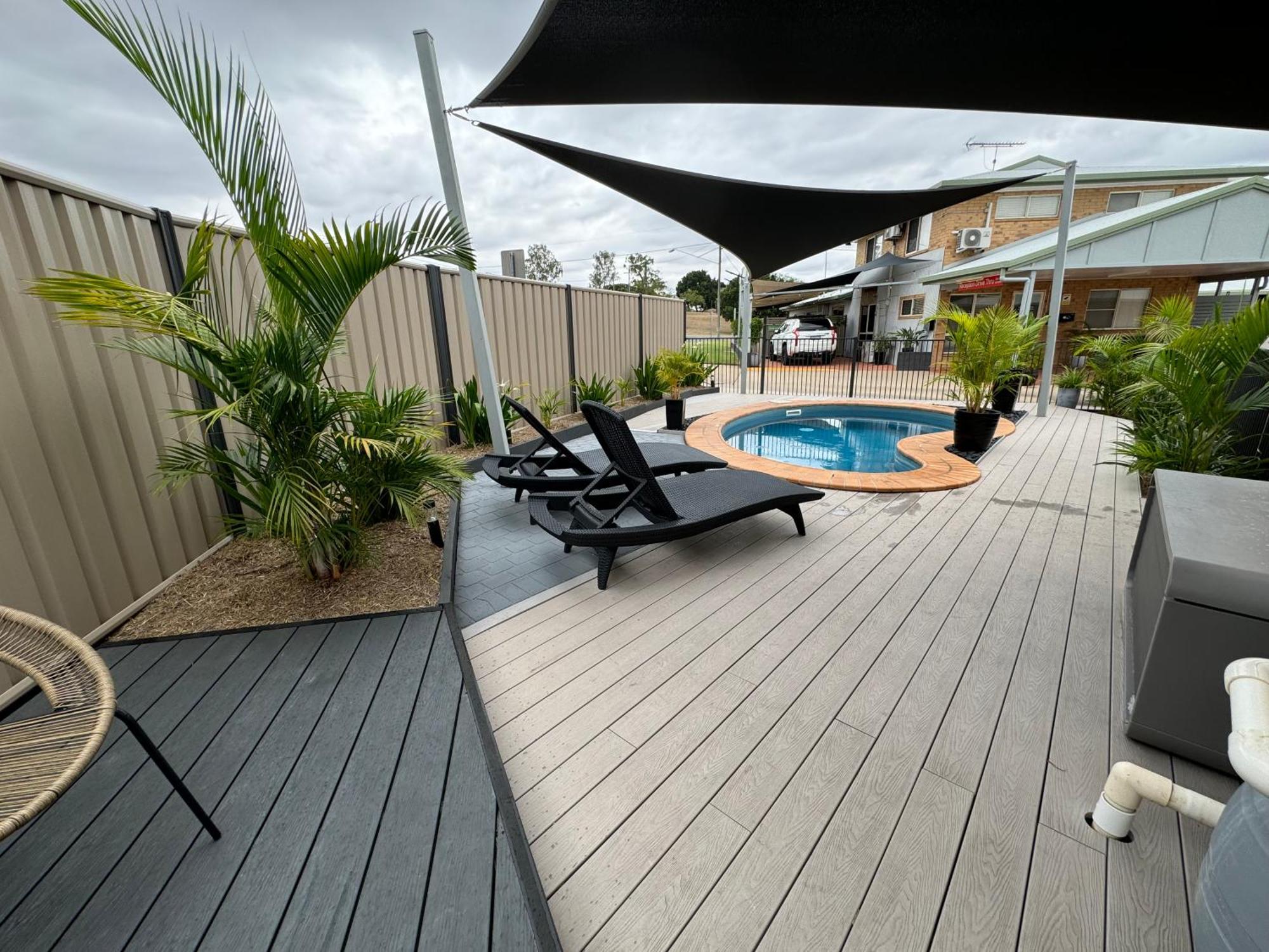 Raintree Motel Biloela Екстер'єр фото