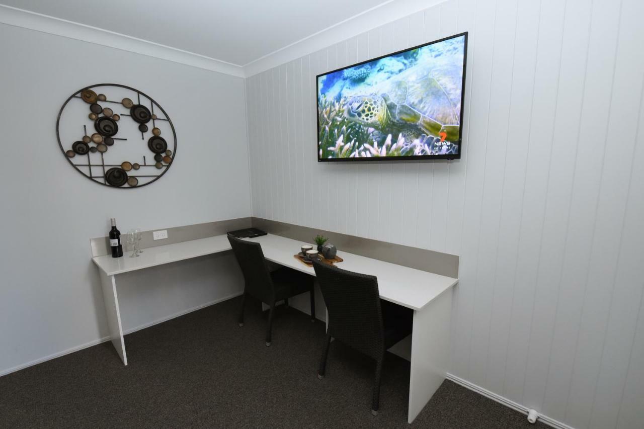 Raintree Motel Biloela Екстер'єр фото