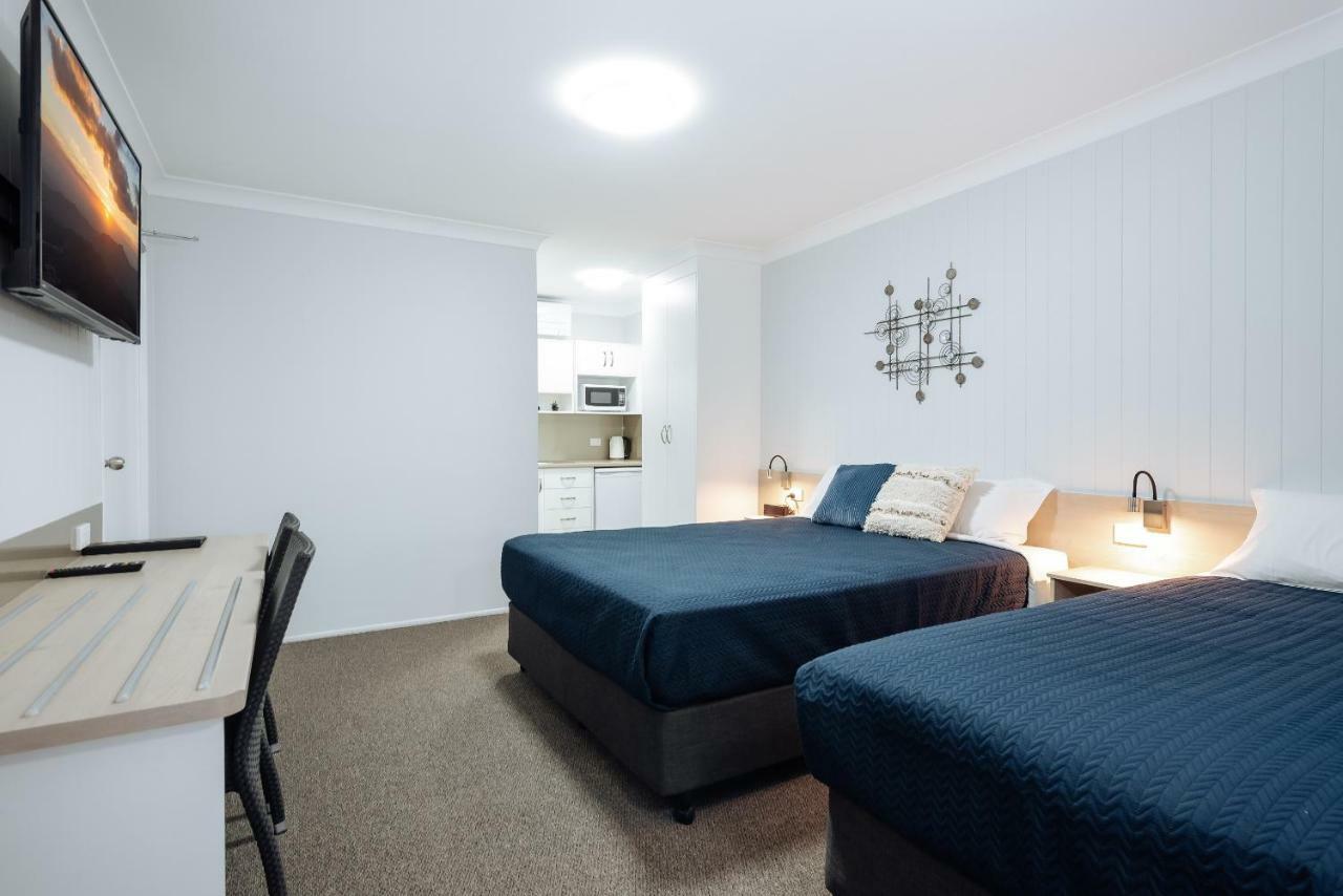 Raintree Motel Biloela Екстер'єр фото